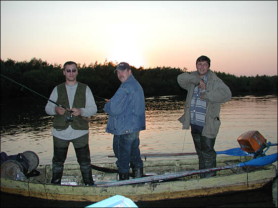 Вот они рыбаки: AlexS, OlegN, kkk