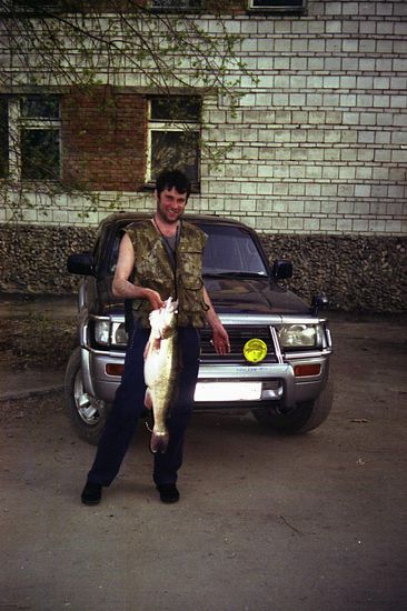 судак 9 кг. Обь 2004г.