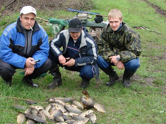Три "танкиста" и рыба