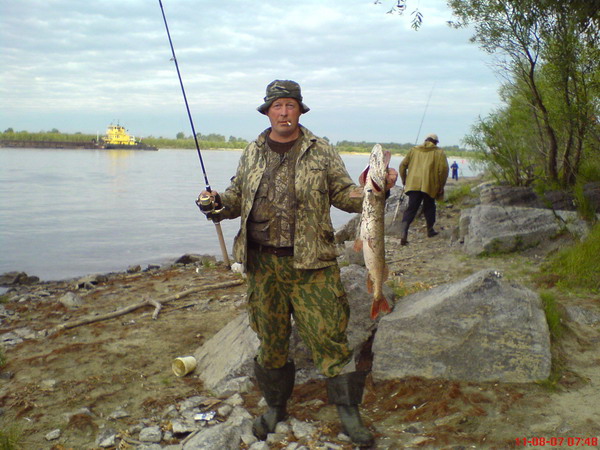 Сосед с трофеем