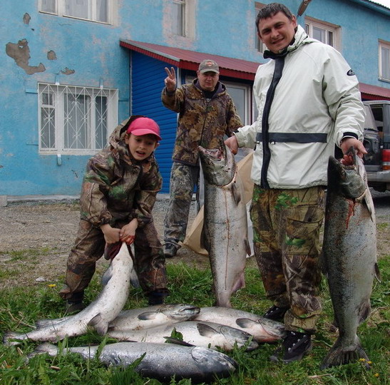 Чавыча 14,5кг на спин (Камчатка июнь 2007)