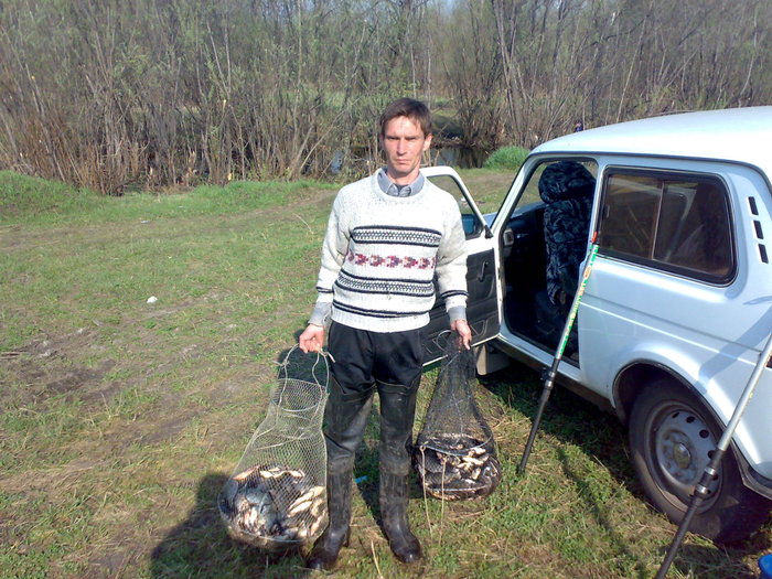 в правой руке вечерний улов а в левой утренний тяжелоато