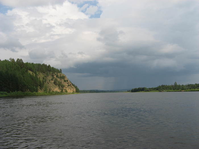 р.Бирюса (перед грозой)
