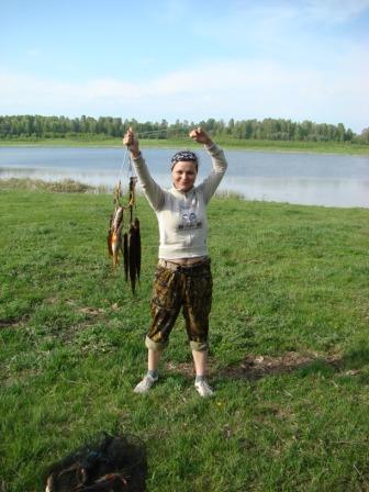 Леночка за вечер в Бобровке