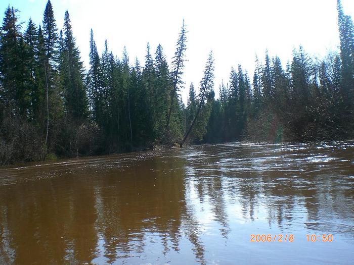 По весенней воде-сплавом.  