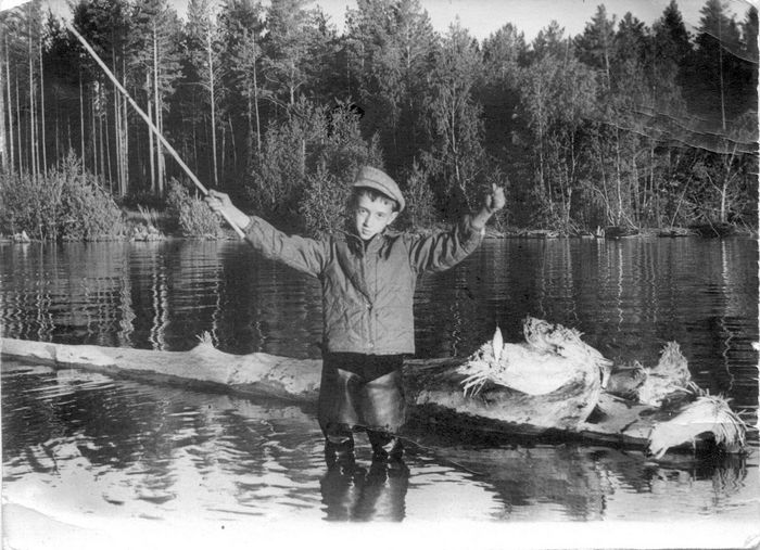 В морозы ностальгия мучает. Мне 6 лет. 1965 г устье Каракана.