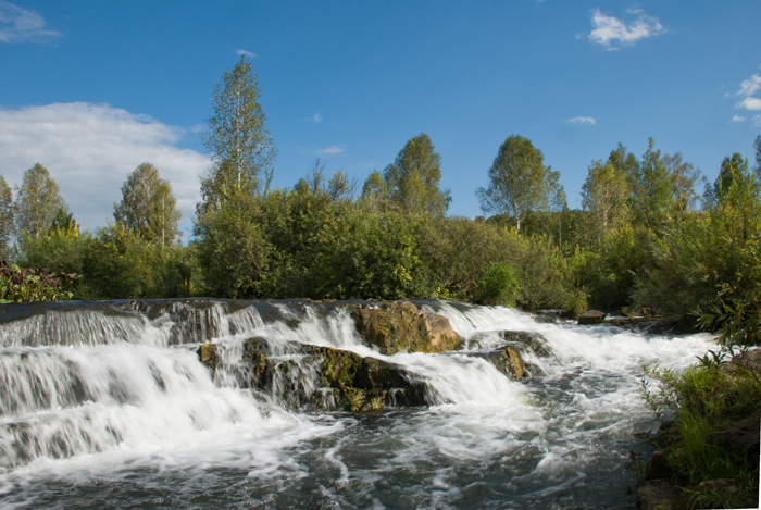 Водопад на Суенге