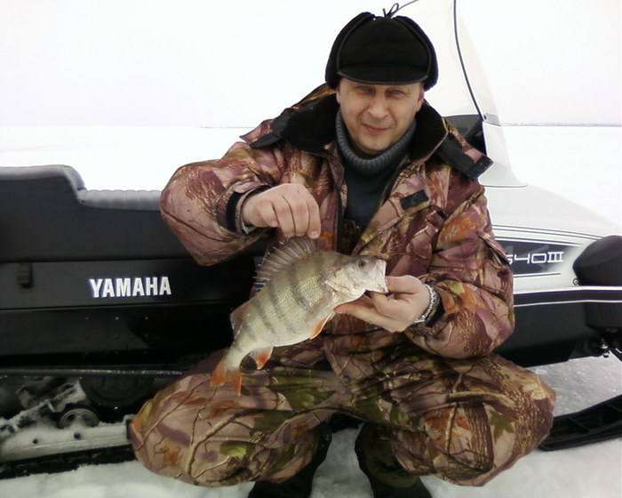 03.04 не далеко от Тайваня, 900 гр, на мормышку.