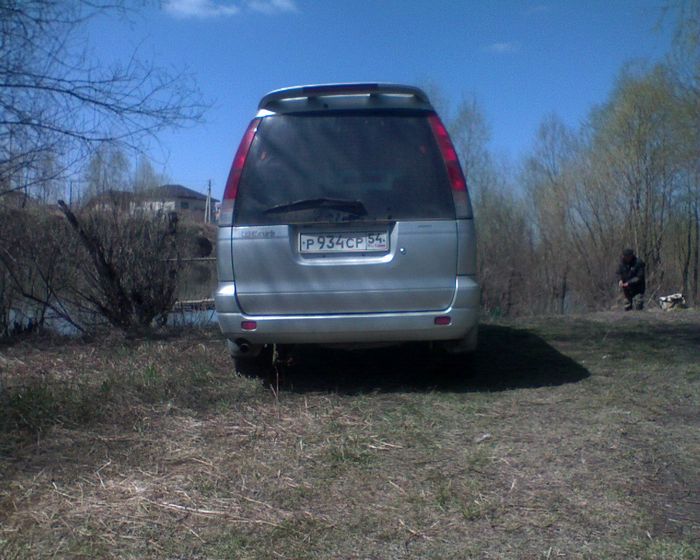 А это их бракомобиль.