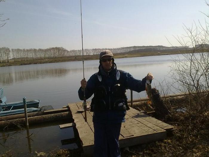 Первый окунь 2010 года
