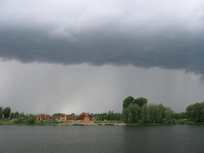 чуть сильнее