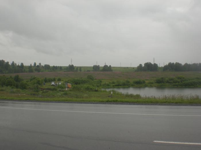 Платник.Раньше рыбаков много было,сейчас никого.