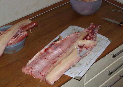 Разделка щуки, шаг 3