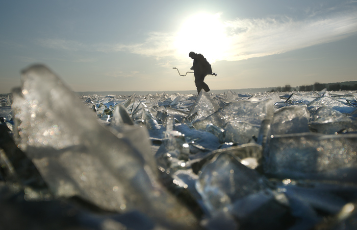 Суровое море. По зимним волнам