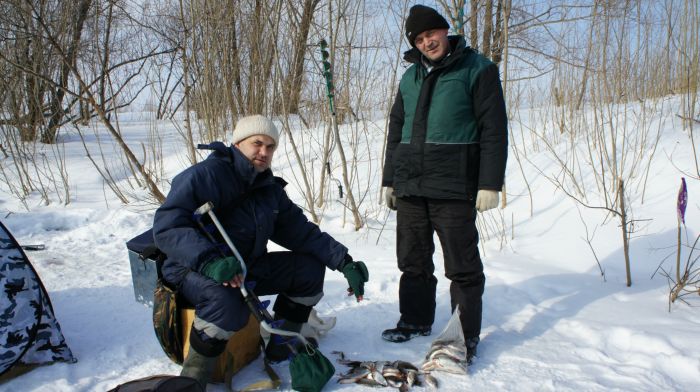 После рыбалки.