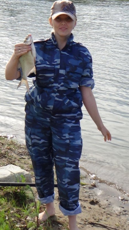 На поплавочку.