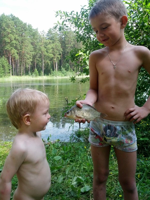 Знакомимся с карасем)))