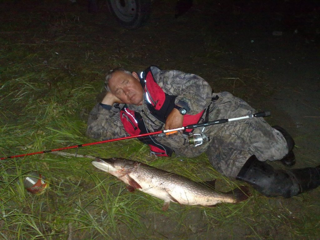 р. Обь,  Новобибеево...