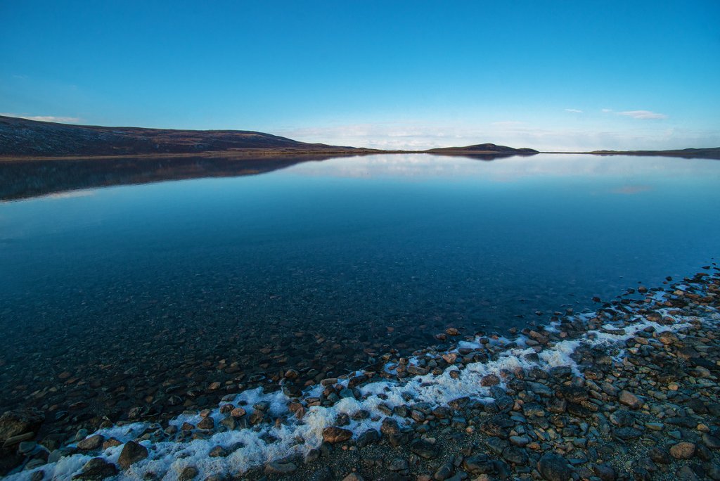 оз. Киндыктыкуль ,2,5 км над уровнем моря , 4 км от Монголии