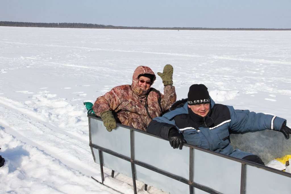 Рупь и я... кудато везут...