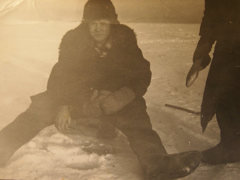 Батя, на ОВХ, на леща, 70-ые года.