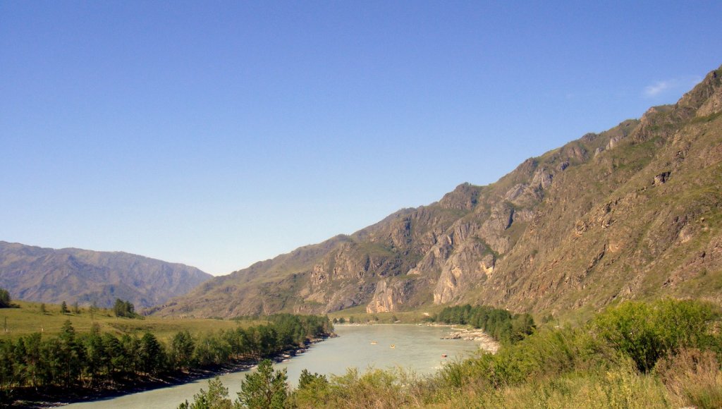 Два берега Катуни (ниже д. Куюс).