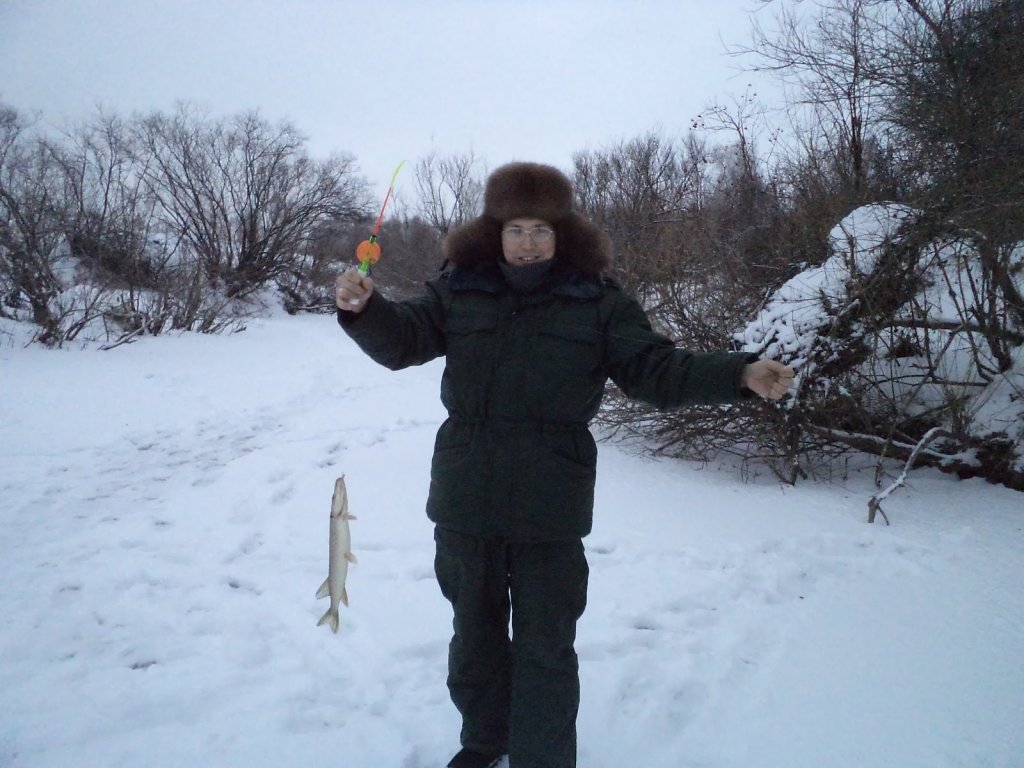 Первая щука Алексея!