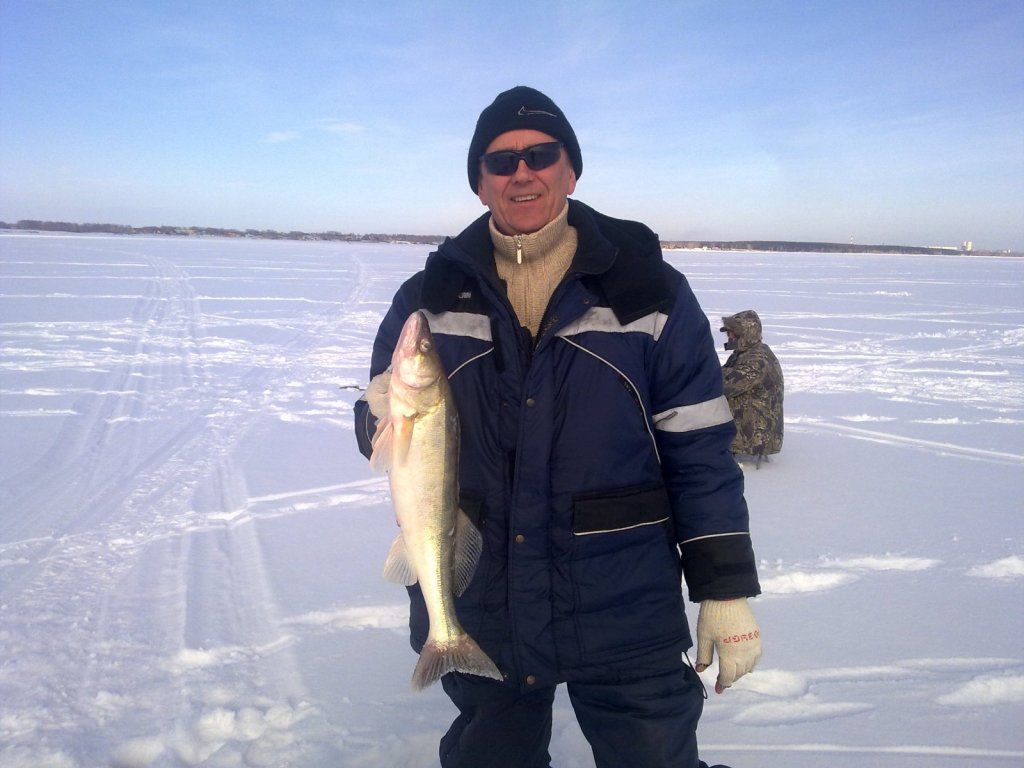 Морской. В смысле флотский в Морском