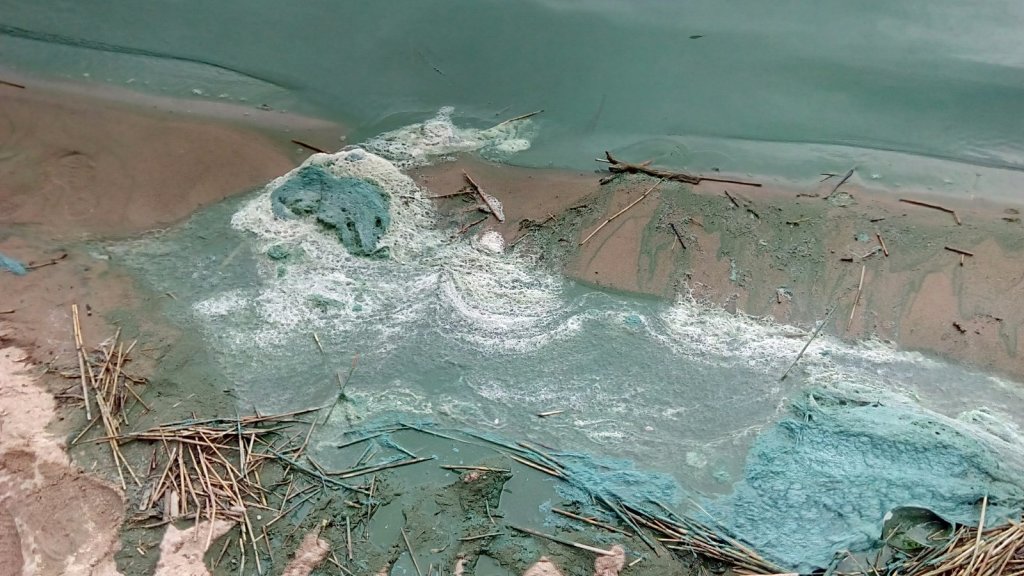 БЗ, остророжно - вода!(