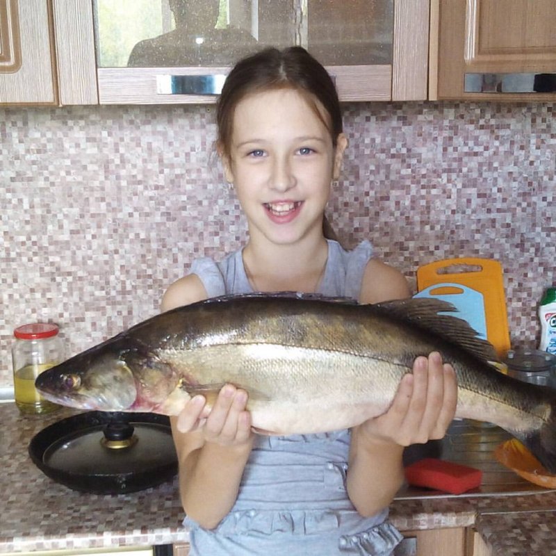 Ночной трофей, довольная дочь, довольного отца ))