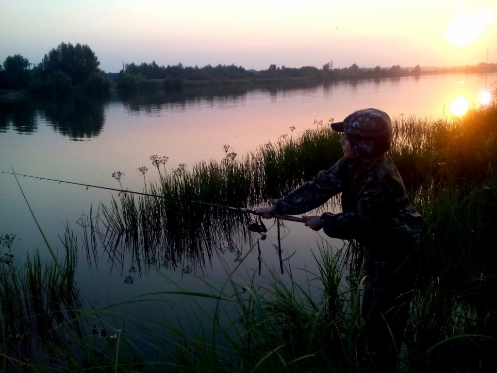 На закате дня.