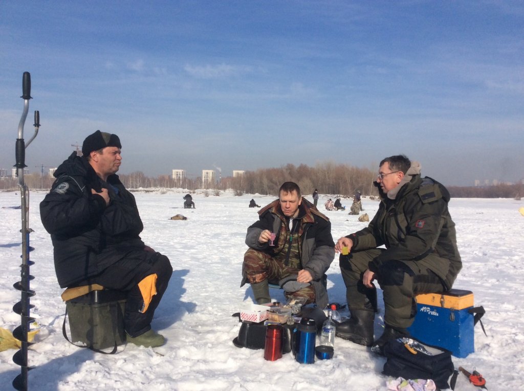 Художник Перов-Водкин. На привале. Доцент, БКБ, Максфиш