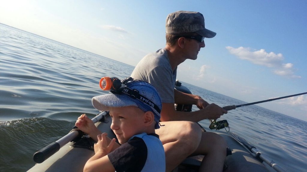На море...