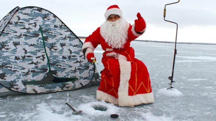 Администрация сайта FishingSib поздравляет всех с наступающим Новым 2018 годом!