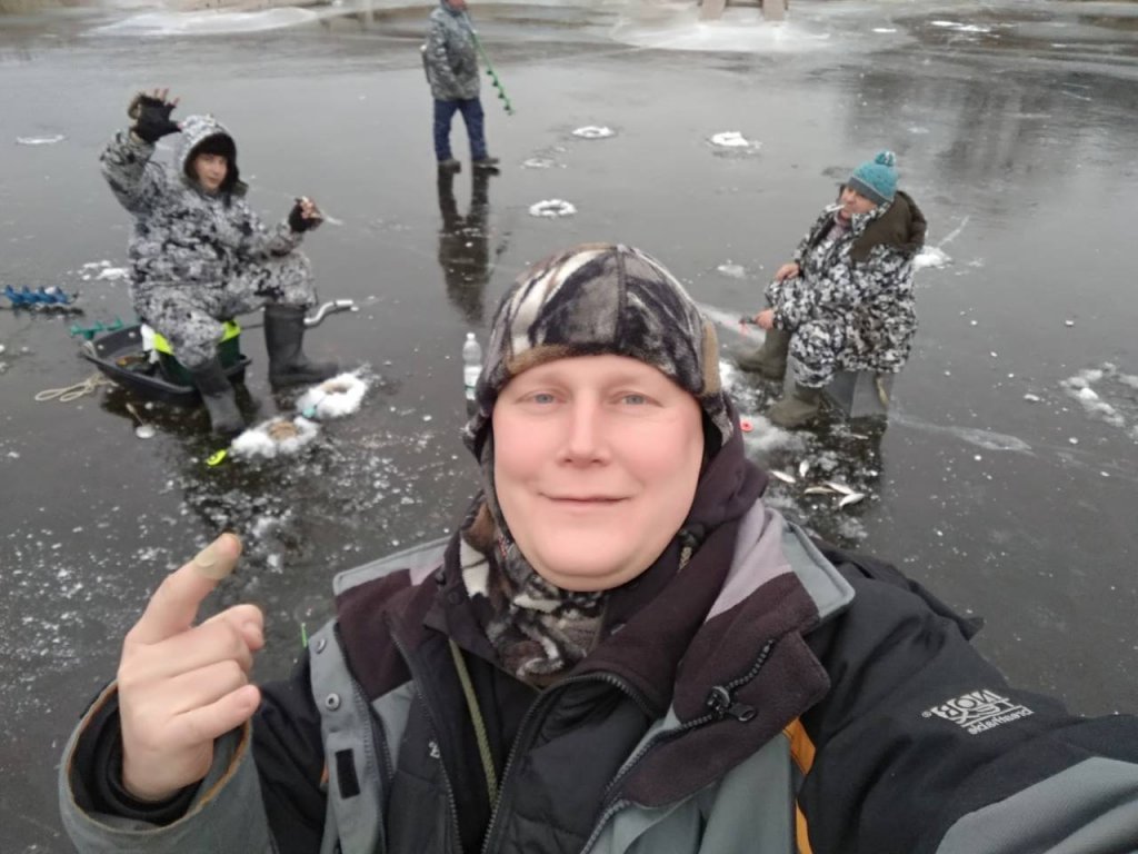 И снится нам не рокот космодрома, а снится нам........