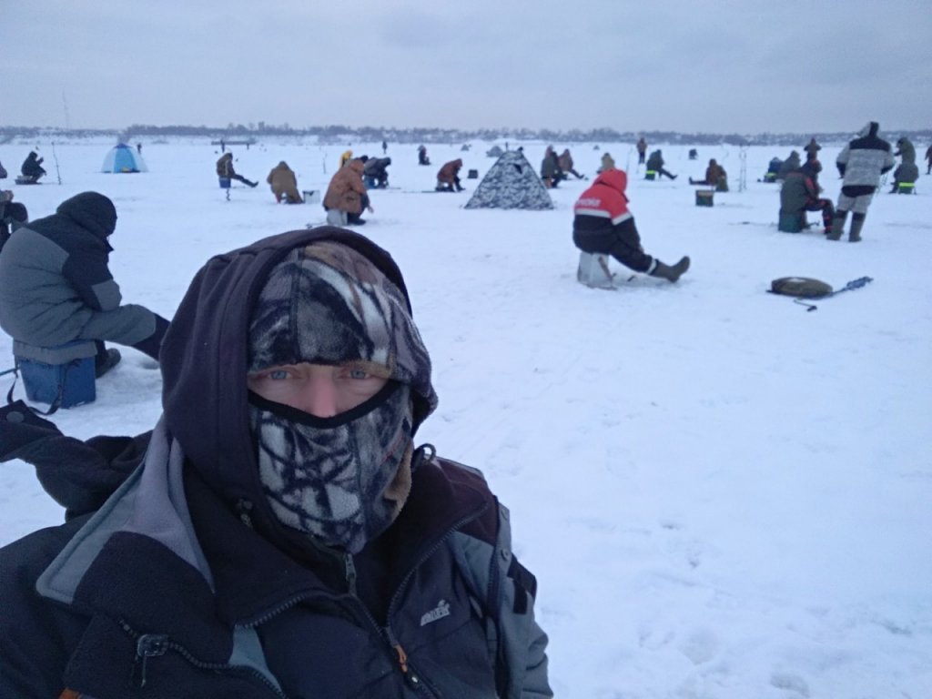23.12. 18 ни в снег, ни в дождь рыбака не прошибешь! Н. Новгород.