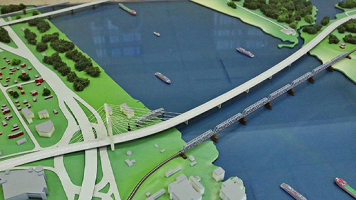 Из-за четвертого моста русло в Оби сузилось на 20 %. Скоро весна...