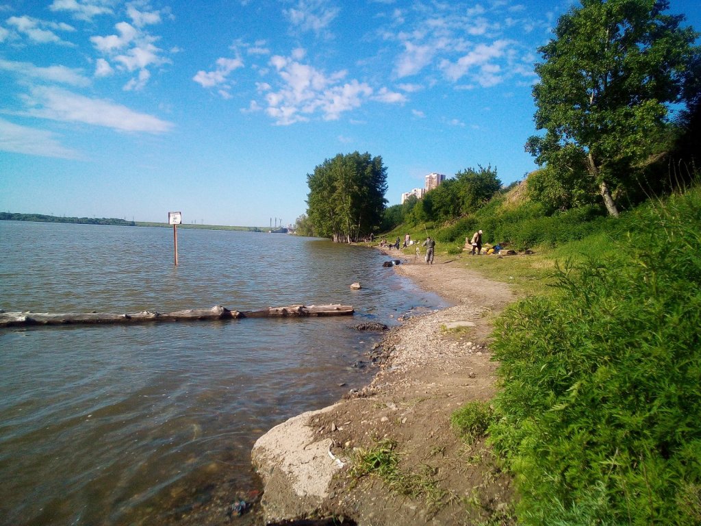 Огурцово. Воды капец как много.