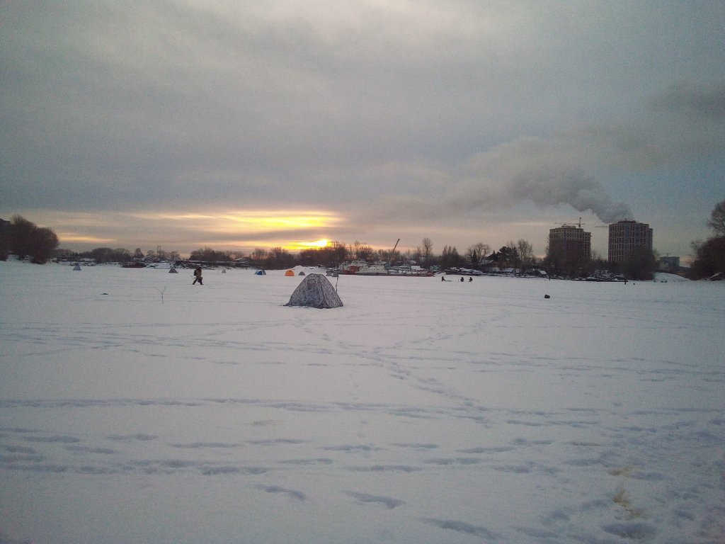 Рассвет на Затоне.