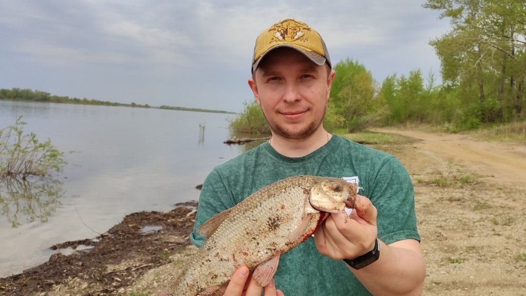Майская рыбалка на Иртыше!