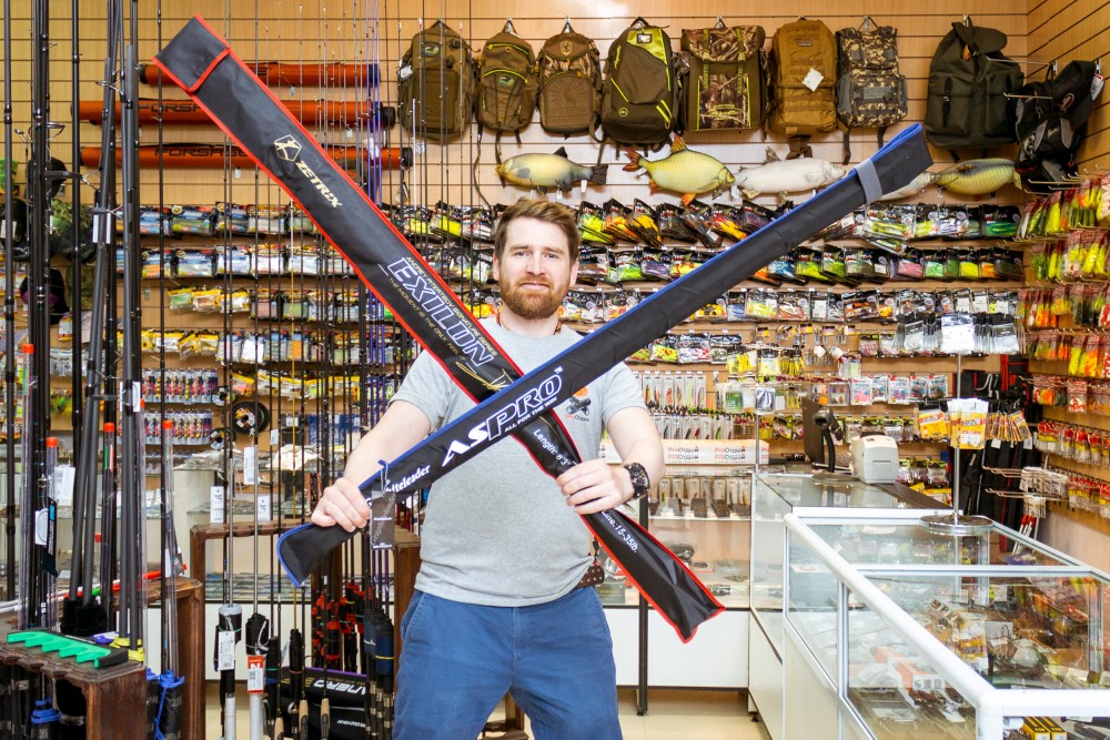 Михаил Жаров