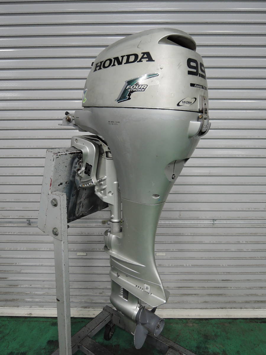 Купить лодочный мотор хонда 4. Мотор Хонда 9.9. Honda bf 9.9. Лодочный мотор Хонда 9.9 2т. Лодочный мотор Honda 4-тактный 9,9.