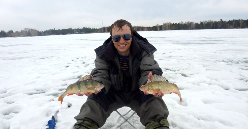 Вести с водоемов новосибирска сегодня. Рыбалка в Новосибирске. Ведущий рыболовного шоу зимой.